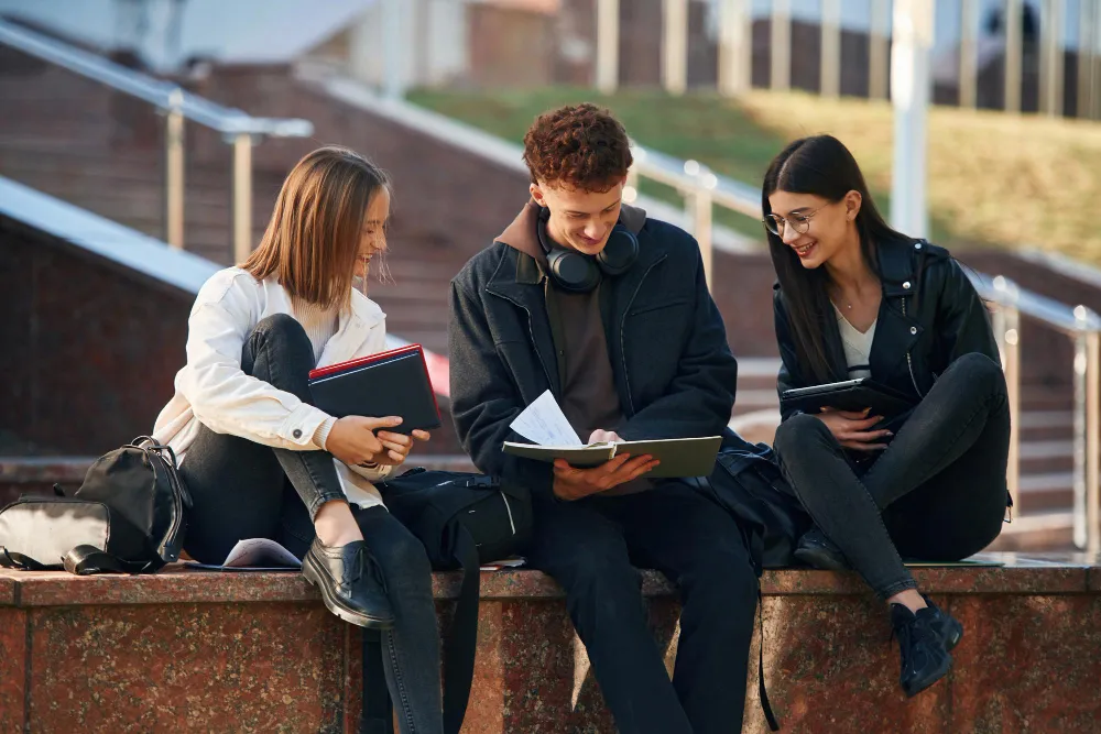 Rise Above Complexity and Migrate to AWS with Ease